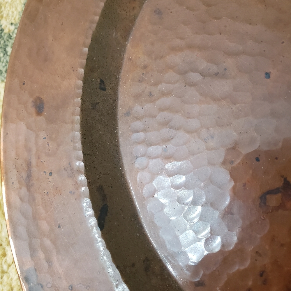 Hammered Copper Plate Charger /  Serving Tray - Picture 4 of 5